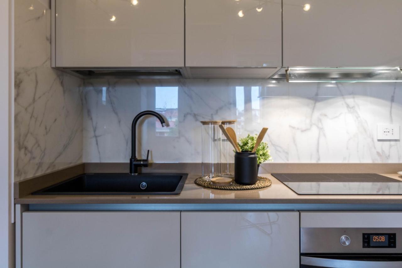 Corso Buenos Aires Elegant Apartment 5 Stars Милано Екстериор снимка